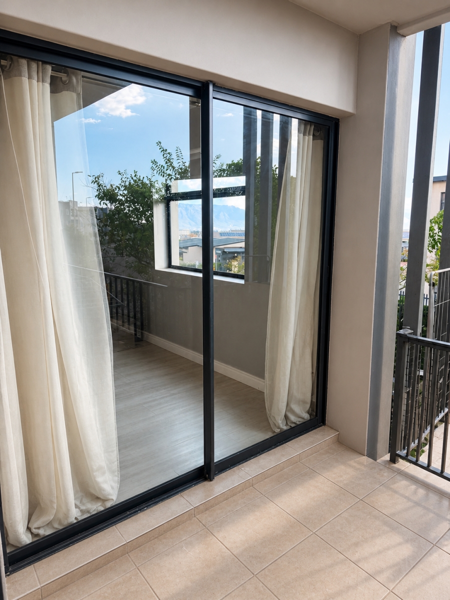 2 Bedroom Property for Sale in Burgundy Estate Western Cape